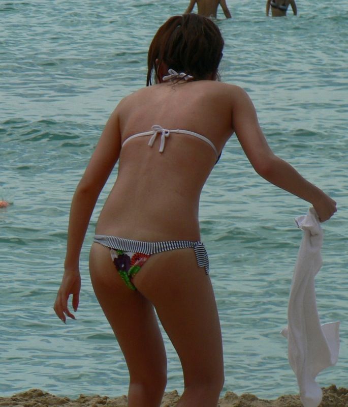 そろそろ夏だし海やプールにいる素人女子の水着画像でも見ようぜ！（画像30枚）
